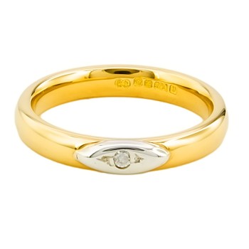 18ct gold Cubic Zirconia Wedding Ring size I